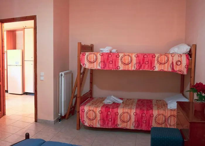 Aeolos Zante With Heated Pool Appartement